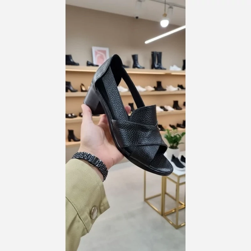 کفش جلو باز مدل مارال
